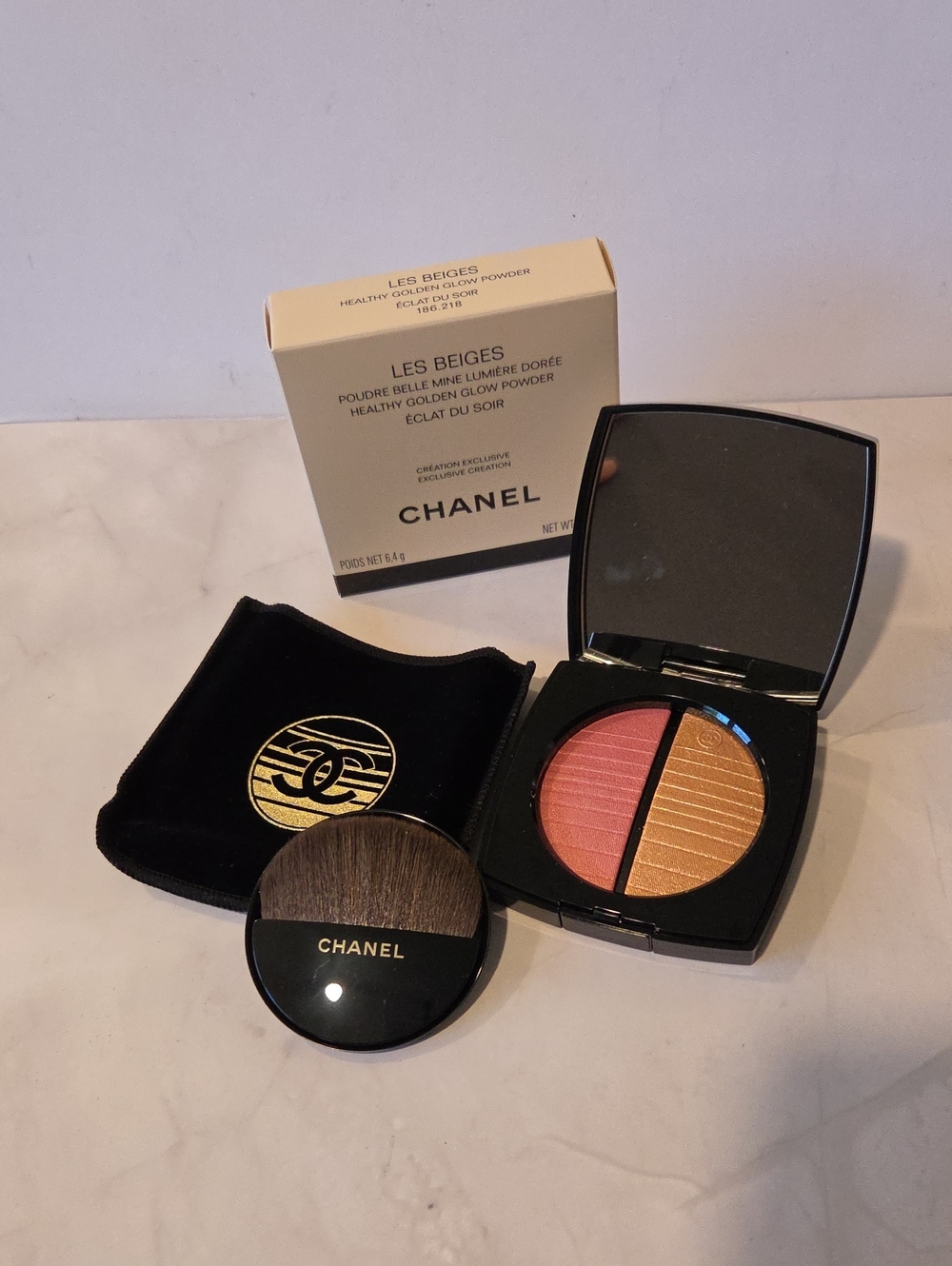 NIB CHANEL Les Beiges Healthy Golden Glow Powder - Pink & Gold Glow